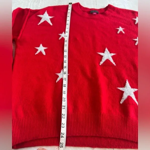 VINCE CAMUTO Womens Red & White Star Long Sleeve Crew Neck Sweater size Large - Picture 5 of 8